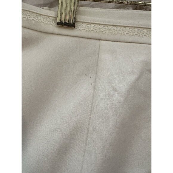 The Limited Ivory Flare Short Skirt Rare Size 10 - Picture 5 of 7